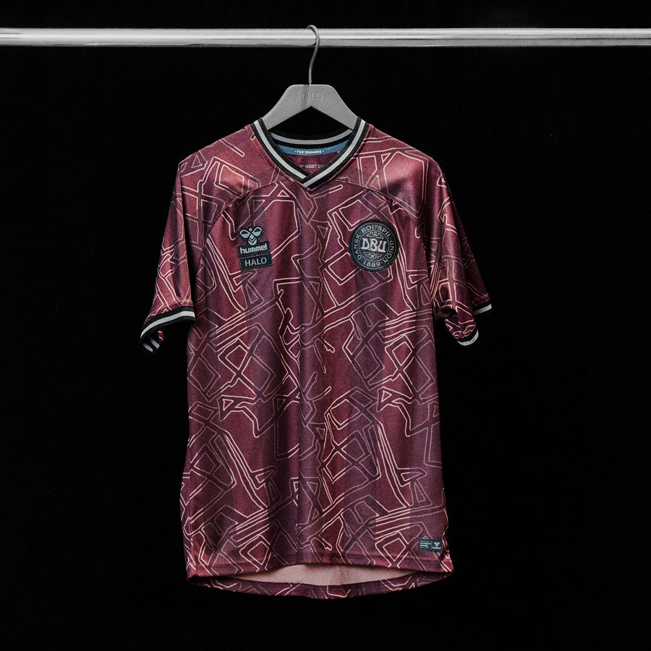 Hummel Launch Denmark Special Edition HALO Shirt