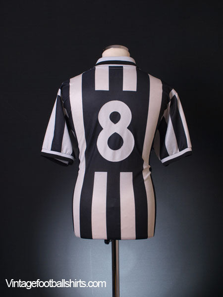 1995-96 Juventus Home Shirt #8 L Football Shirt