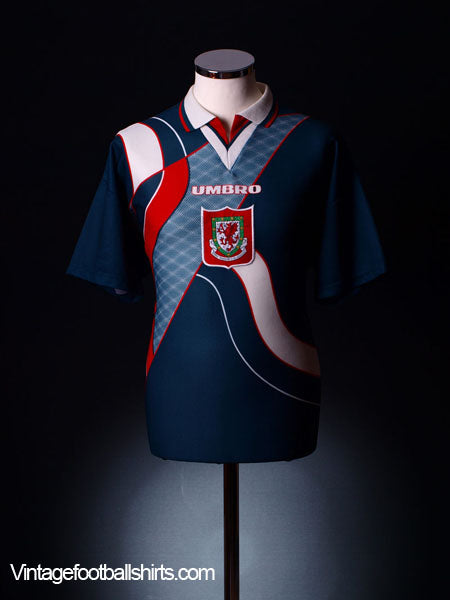 1995-96 Wales Away Shirt M Football Shirt