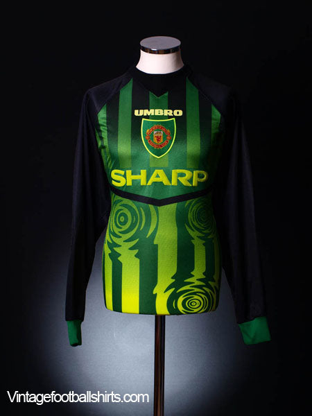 1997-98 Manchester United Goalkeeper Shirt Y Football Shirt