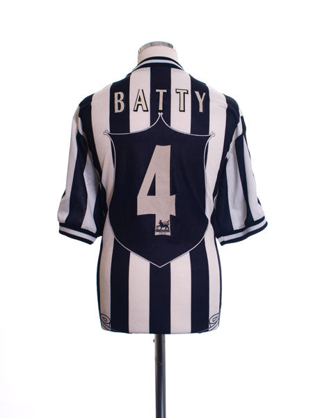 1997-99 Newcastle Home Shirt Batty #4 L Football Shirt