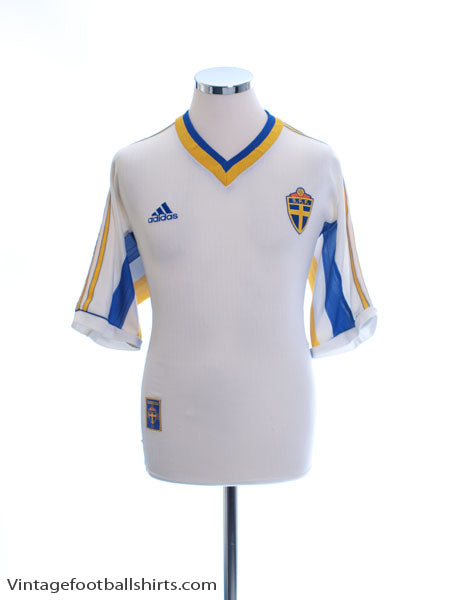 1998-00 Sweden Away Shirt M Football Shirt