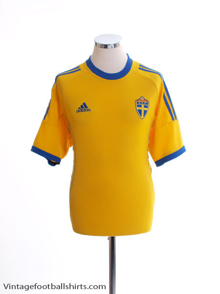 2002-03 Sweden Home Shirt XL Football Shirt