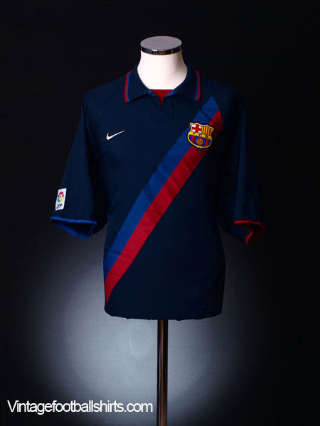 2002-04 Barcelona Away Shirt L Football Shirt