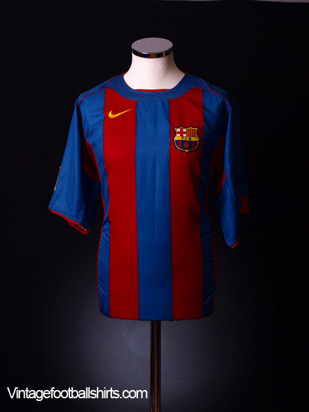 2004-05 Barcelona Home Shirt L Football Shirt