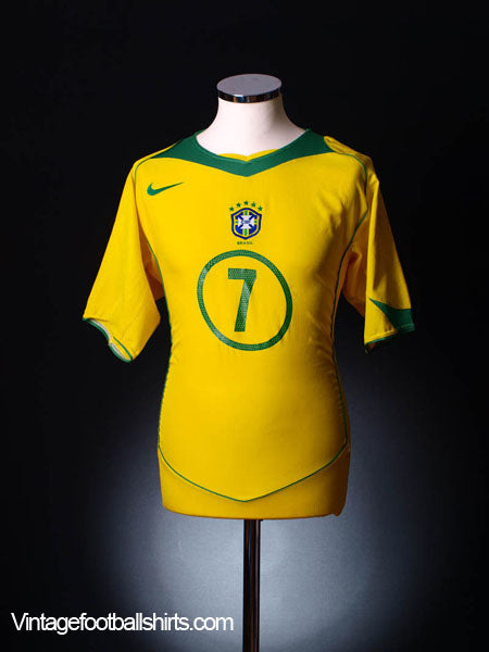 2004-06 Brazil Home Shirt XL.Boys Football Shirt