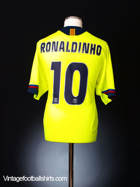 2005-06 Barcelona Away Shirt Ronaldinho #10 L Football Shirt