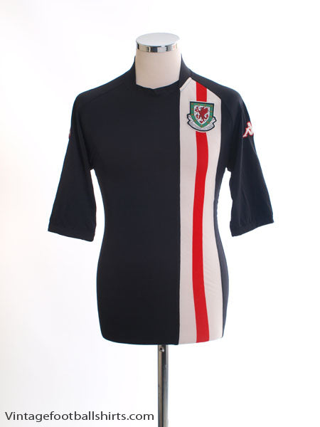 2005-06 Wales Third Shirt L Football Shirt