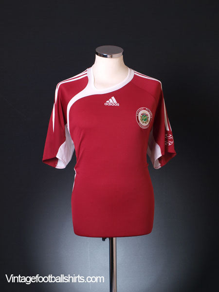 2006-08 Latvia Home Shirt *Mint* L Football Shirt