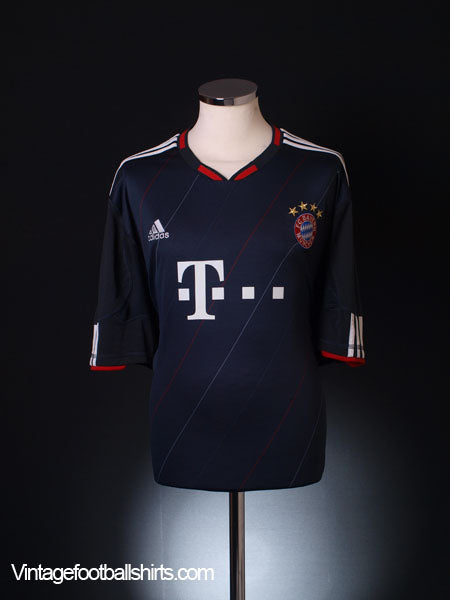 2010-11 Bayern Munich Third Shirt XXL Football Shirt