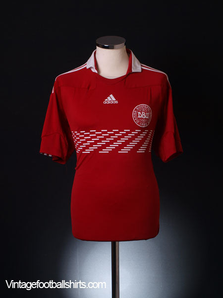 2010-11 Denmark Home Shirt M Football Shirt