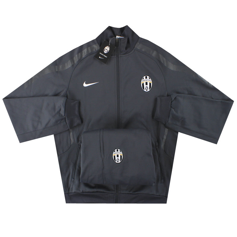 2010-12 Juventus Nike Tracksuit *BNIB* M Tracksuit