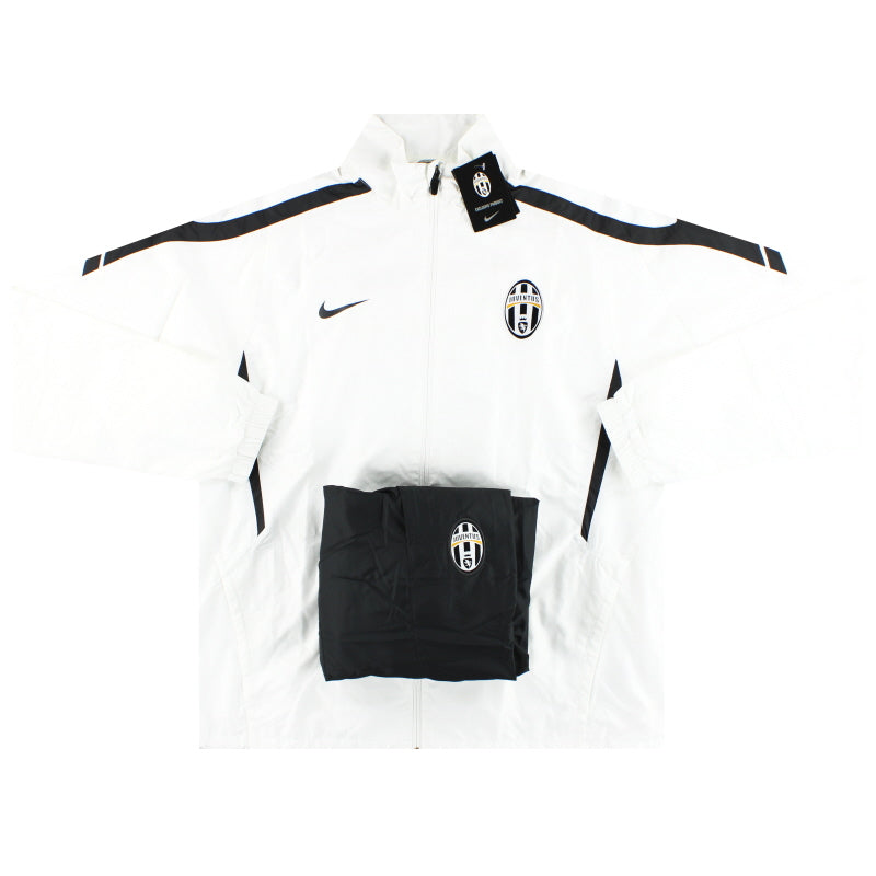 2010-12 Juventus Nike Tracksuit *BNIB* L Tracksuit