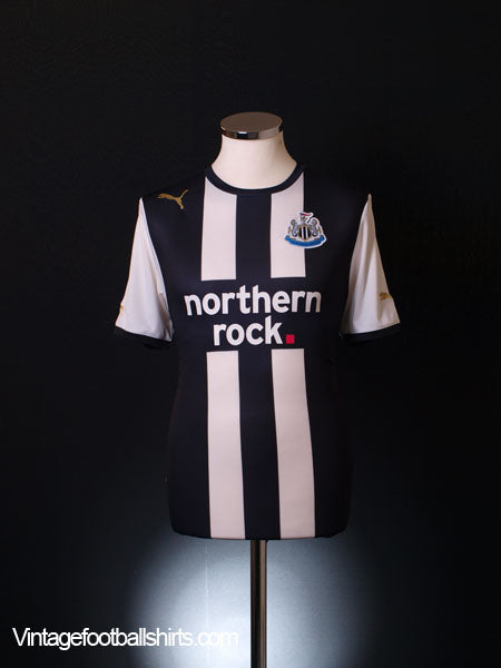 2011 Newcastle Home Shirt S Football Shirt