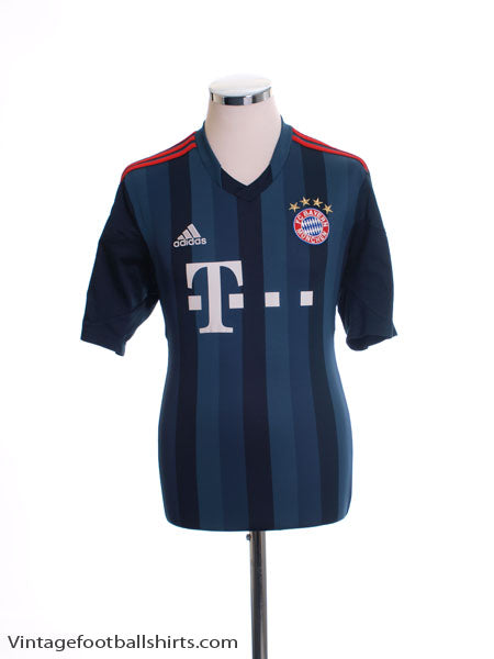 2013-14 Bayern Munich Third Shirt L Football Shirt