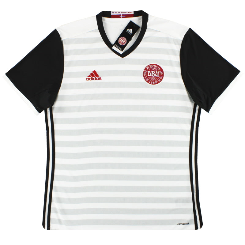 2016 Denmark adidas Away Shirt *BNIB* M Football Shirt