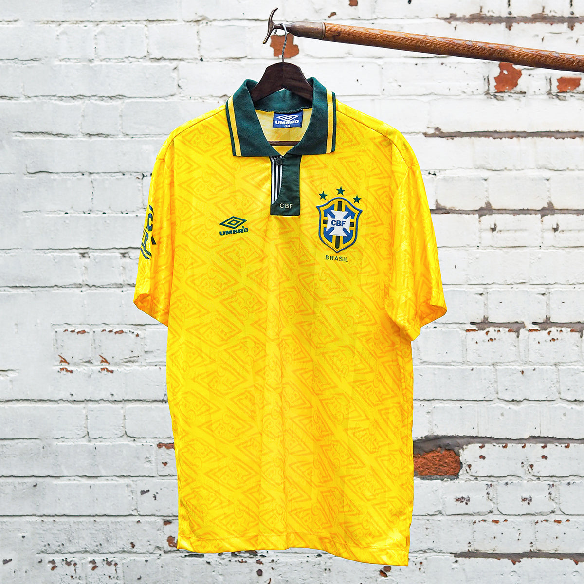 Trending | Classic Retro Football Kits | Vintage Football Shirts – Page 2