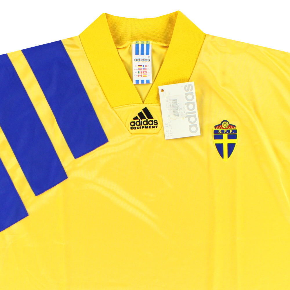 1992-94 Sweden adidas Home Shirt *w/tags* XL 70000 | Vintage