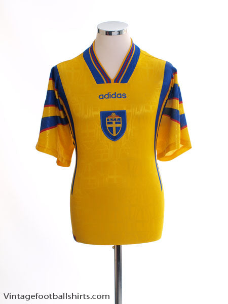 1996-98 Sweden Home Shirt L Football Shirt