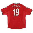 2000-02 Manchester United Home Shirt Yorke #19 M Football Shirt