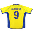 2003-04 Sweden Umbro Home Shirt Ljungberg #9 L Football Shirt