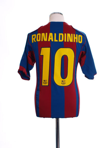 2004-05 Barcelona Home Shirt Ronaldinho #10 M Football Shirt