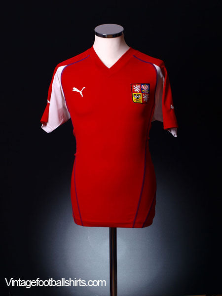 2004-05 Czech Republic Home Shirt L Football Shirt
