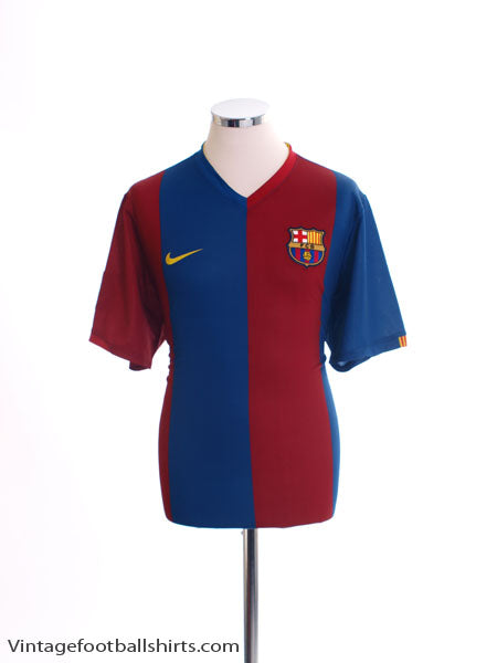 2006-07 Barcelona Home Shirt L Football Shirt