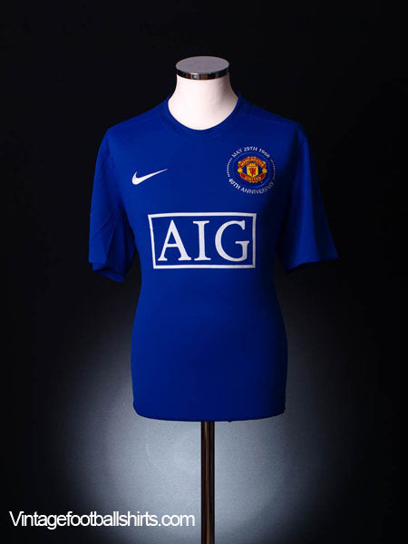 Retour au bleu pour le nouveau maillot extérieur de Manchester United - Eurosport