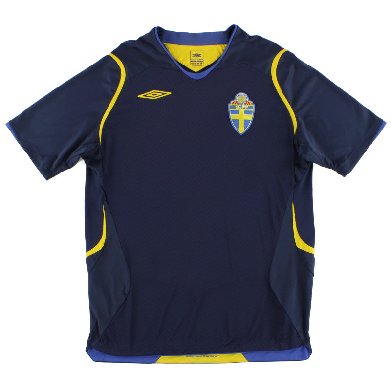 2008-10 Sweden Away Shirt L Football Shirt