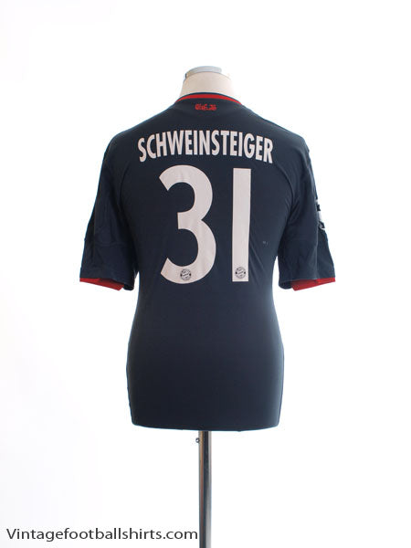 2010-11 Bayern Munich European Third Shirt Schweinsteiger #31 M Football Shirt