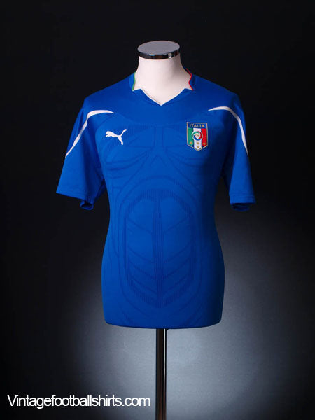 2010-11 Italy Home Shirt S Football Shirt