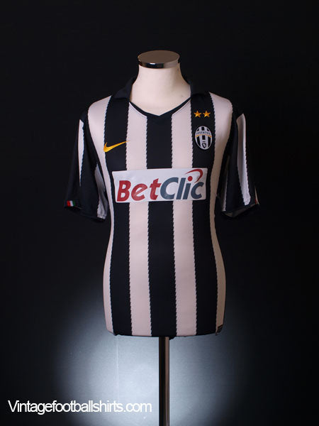 2010-11 Juventus Home Shirt L Football Shirt
