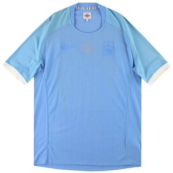 UMBROマンチェスター・シティ2011 FAカップ優勝記念ユニフォーム新品 2010-11 Manchester City Umbro 'FA Cup Winners' Home Shirt L