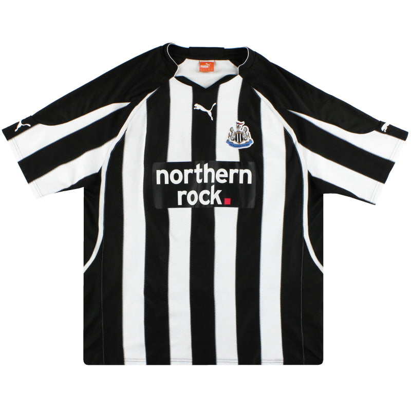 2010-11 Newcastle Puma Home Shirt M Football Shirt