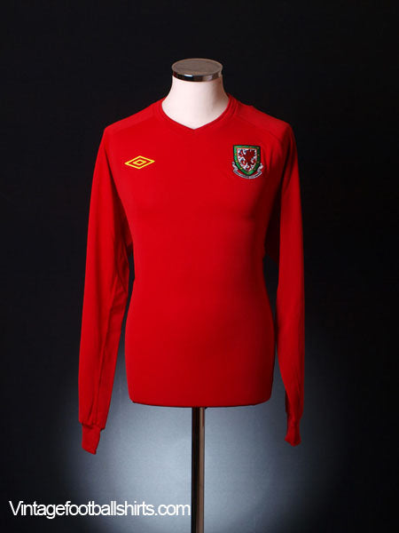 2010-11 Wales Home Shirt *BNWT* L/S XL Football Shirt