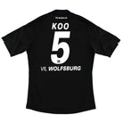 2010-11 Wolfsburg Away Shirt Koo #5 M Football Shirt