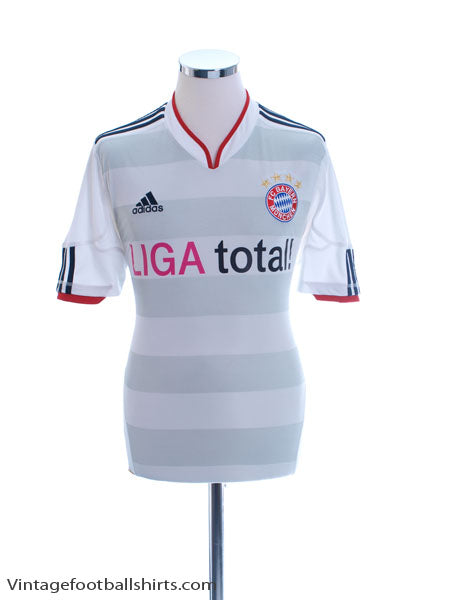 2010-12 Bayern Munich Away Shirt M Football Shirt