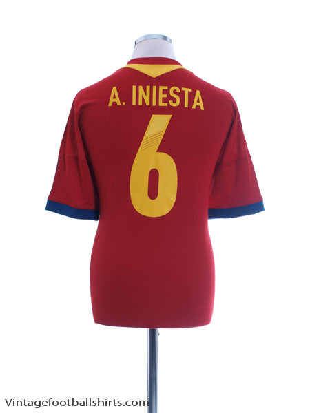 2012-13 Spain Home Shirt A. Iniesta #6 L Football Shirt