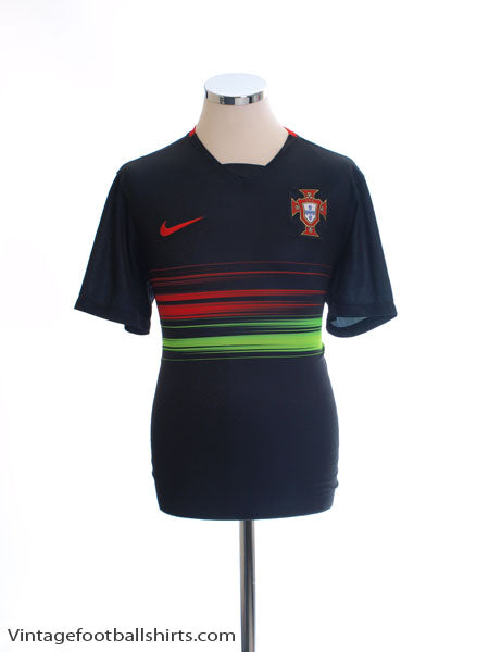 2015-16 Portugal Away Shirt M 640853-010 Vintage Football Shirts