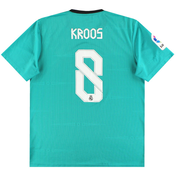 2021-22-real-madrid-adidas-thi