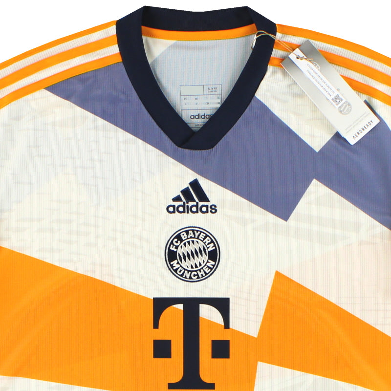 adidas　FC BAYERN MUNCHEN　ゲームシャツ　00s FC Bayern 24⁄25 Pre-Match Jersey