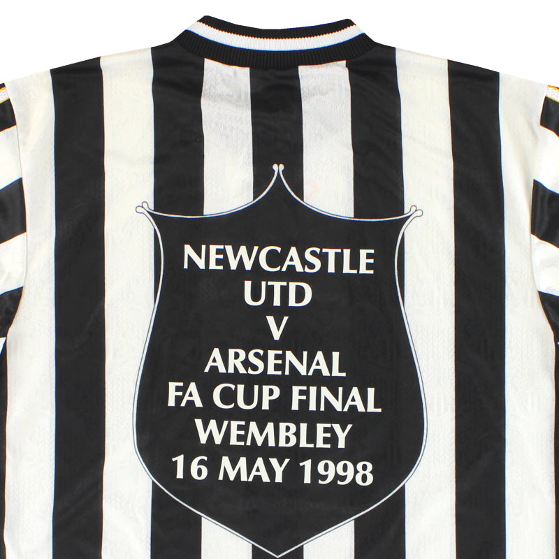 1997-99 Newcastle adidas 'Cup Final' Home Shirt *Mint* L | Vintage