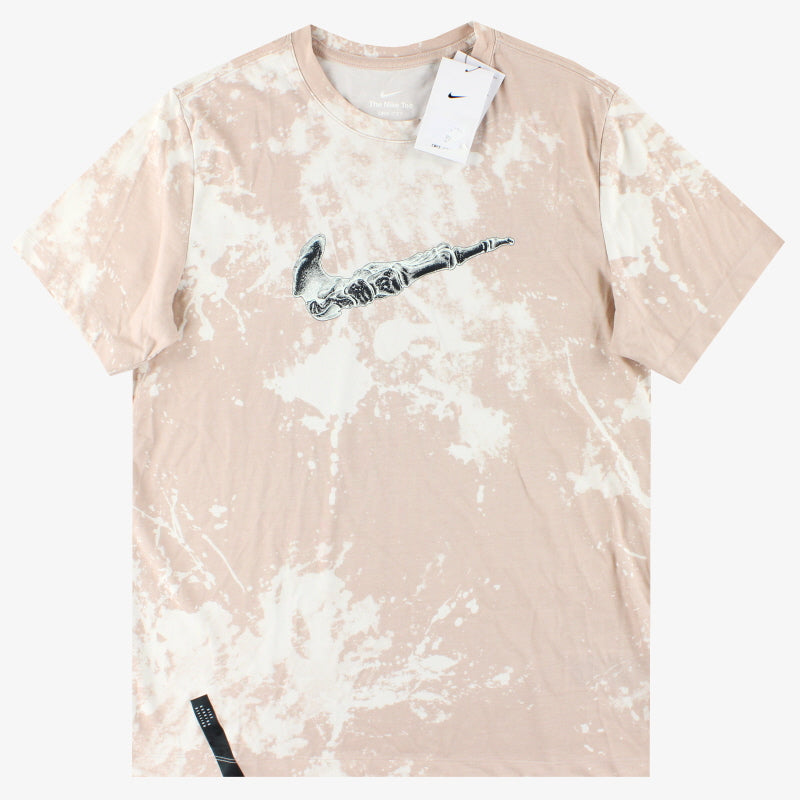 nike graphic tees clearance