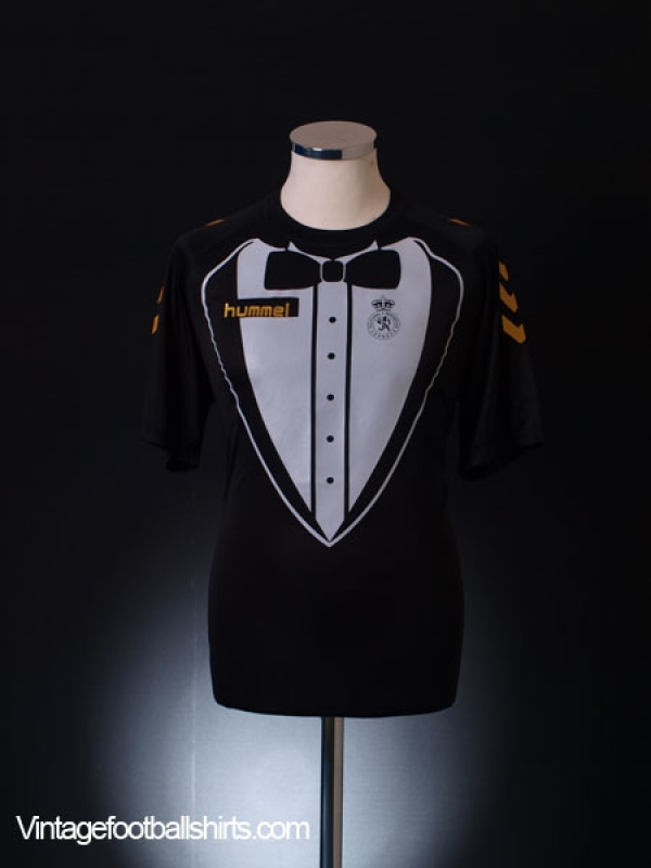 Suits you, Sir! - Cultural Leonesa unveil tuxedo themed football shirt!  ..........and we have it in stock!