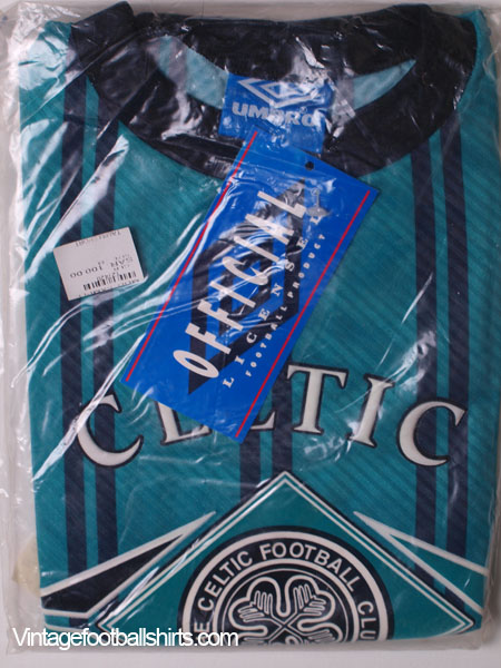 Celtic Training/Leisure football shirt 1994 - 1995.