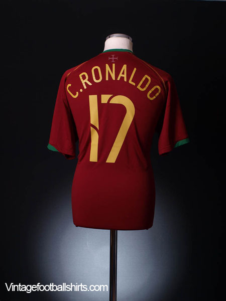 2006-08 Portugal Home Shirt Ronaldo #17 