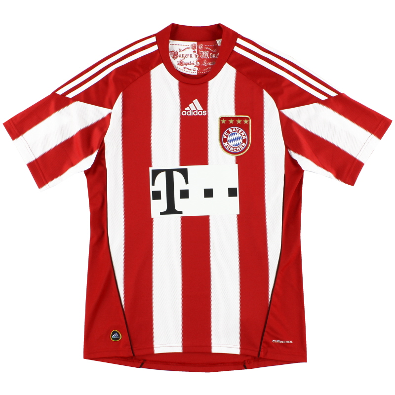 2010-11 Bayern Munich adidas Home Shirt S - P95790