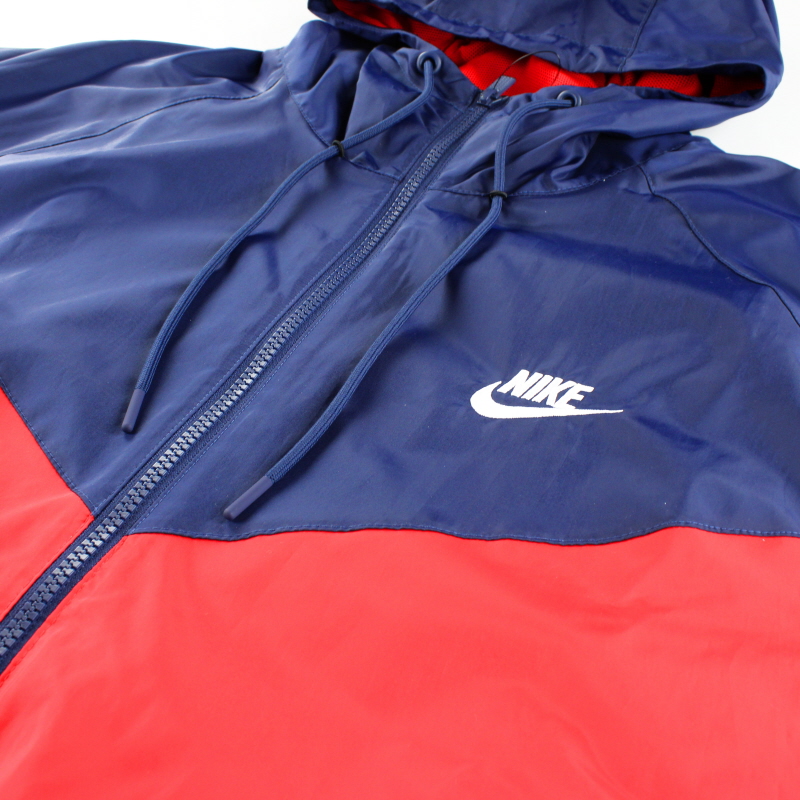 Nike Windrunner Hooded Jacket *w/tags* DA0001-657